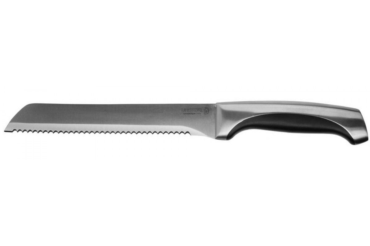Нож с металлической ручкой