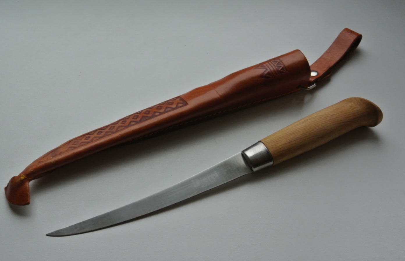 Финский филейный нож